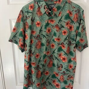 Dixxon Men’s Size Medium “Aloha Arms” Party Shirt. Like New